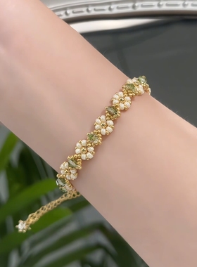 清新小花手链简约ins风通勤穿搭气质精致甜美仙气百搭公主风手链