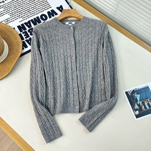 百搭毛衣毛衫 日单女装 新款 2025秋季 外套481477 纽花圆领针织开衫