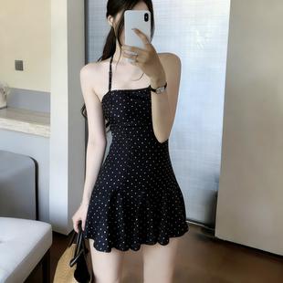 特价 连体挂脖吊带荷叶边设计纯欲遮肉显瘦温泉度假泳衣女 波点裙式