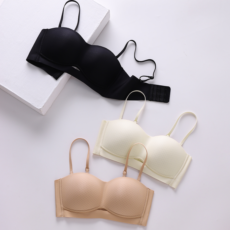 嘉蝶诗无肩带聚拢显大无痕文胸