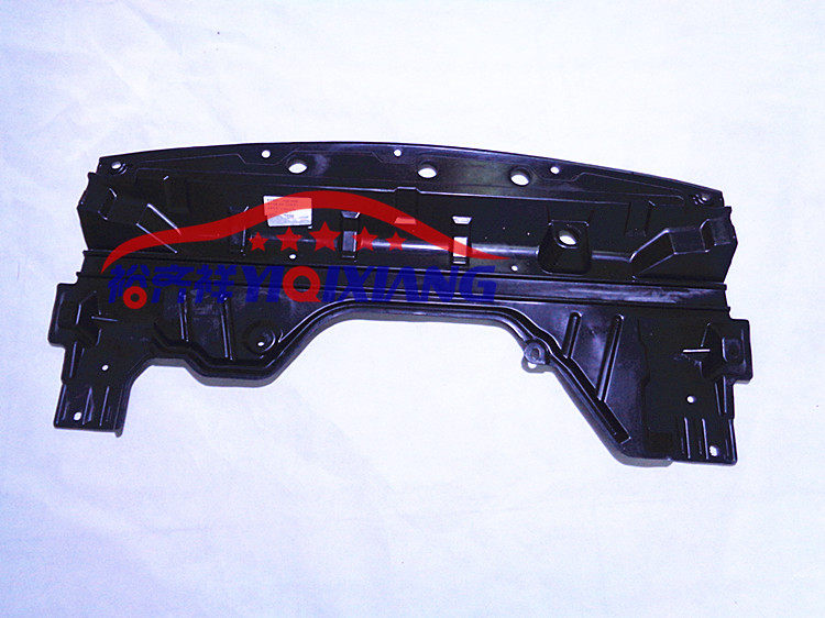 适用于老款天籁发动机下护板 04-07款天籁发动机下挡板塑料挡泥板