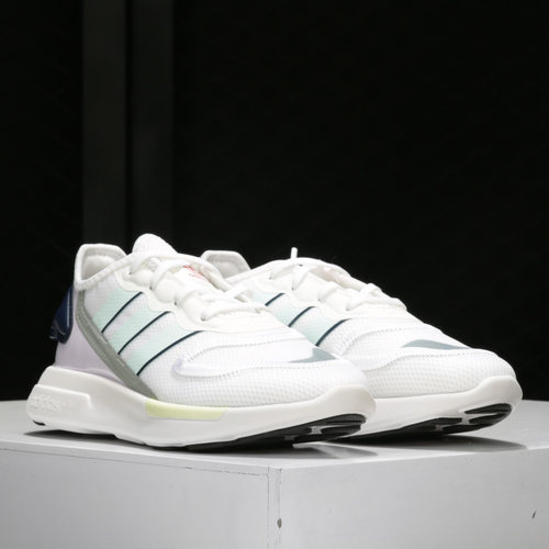 阿迪达斯正品男女休闲鞋