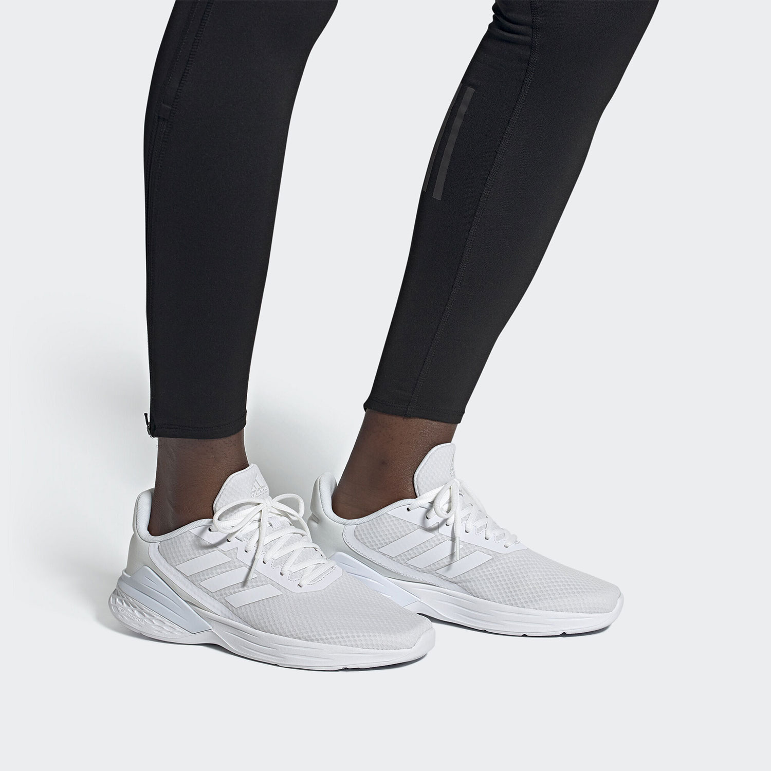 阿迪达斯正品男女休闲鞋