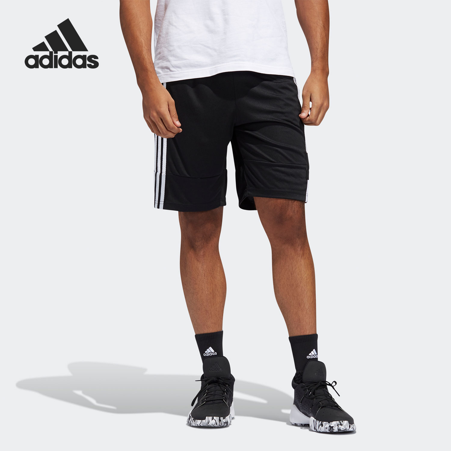 Adidas/阿迪达斯正品夏季新款男子宽松休闲运动短裤 FT5879