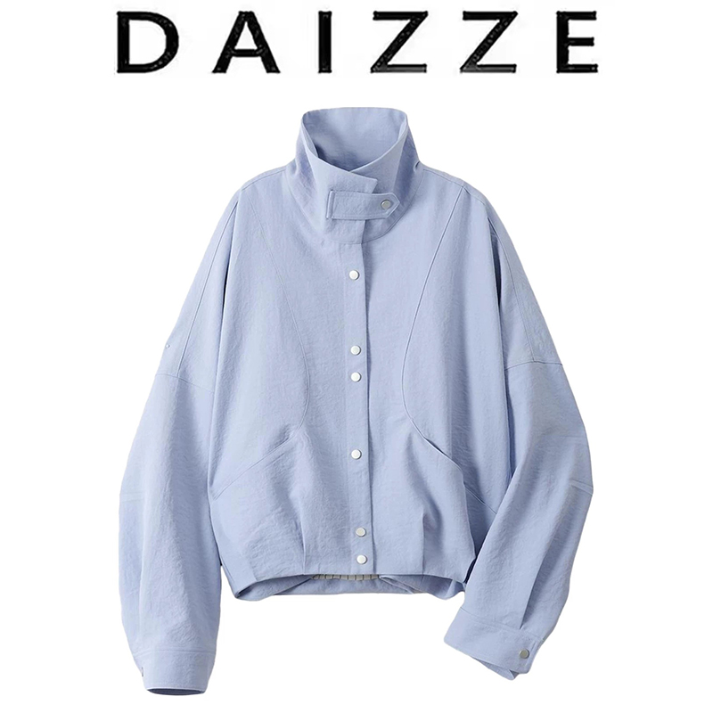 DAIZZE~2025年秋冬季新款立领系扣设计感时尚纯色简约显瘦外套女