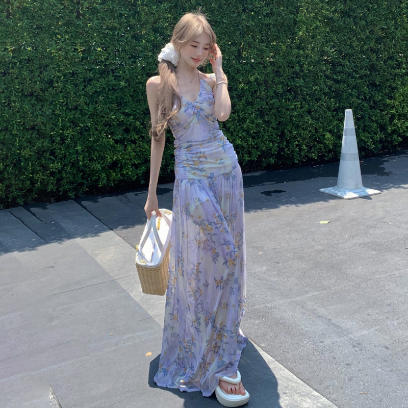 【海边度假】碎花挂脖吊带连衣裙