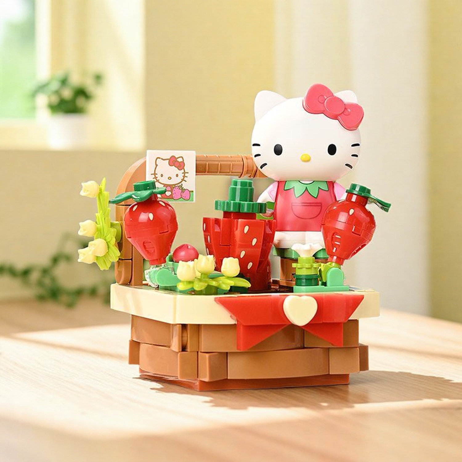 凯蒂猫草莓小镇创意礼物