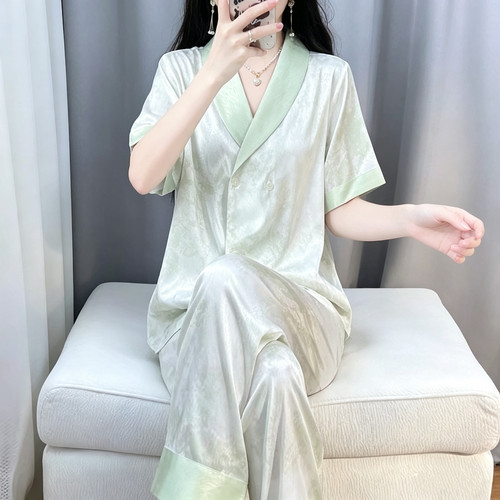 2026新款水光绸睡衣女夏季短袖长裤家居服套装冰丝薄款外穿胸垫款