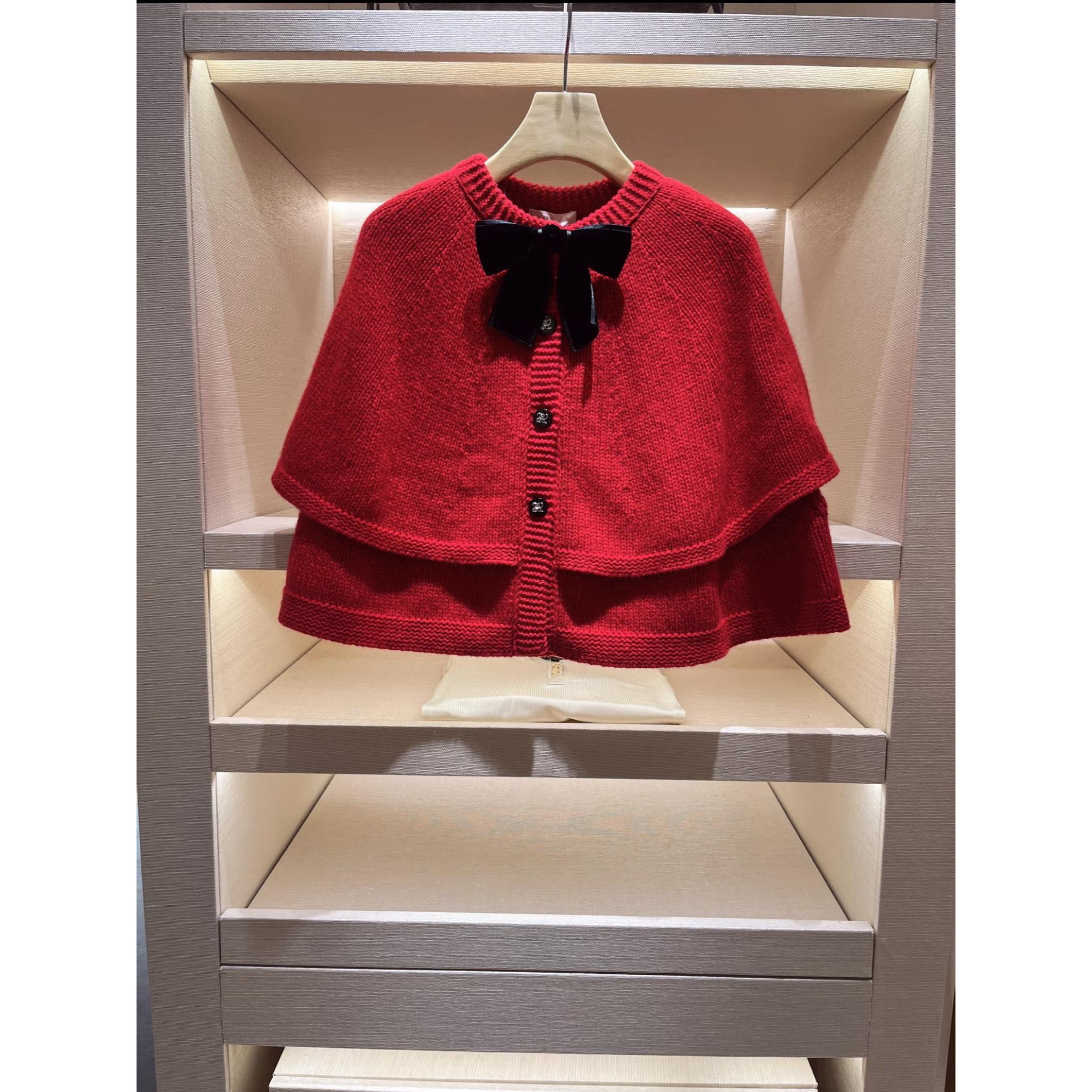 JR 2026春季新款 赵露思同款千金风羊毛针织衫女斗篷上衣XSJ1M06C