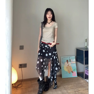 黑白波点印花开衩半身裙女设计感高腰显瘦春夏通勤百搭不规则裙