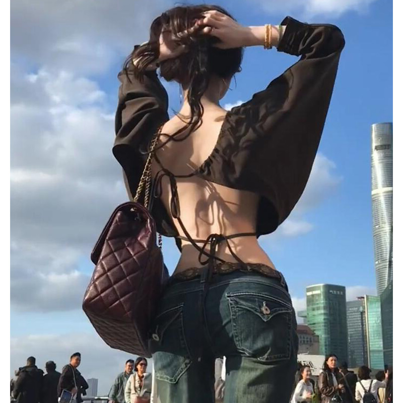 辣妹性感露背绑带上衣女