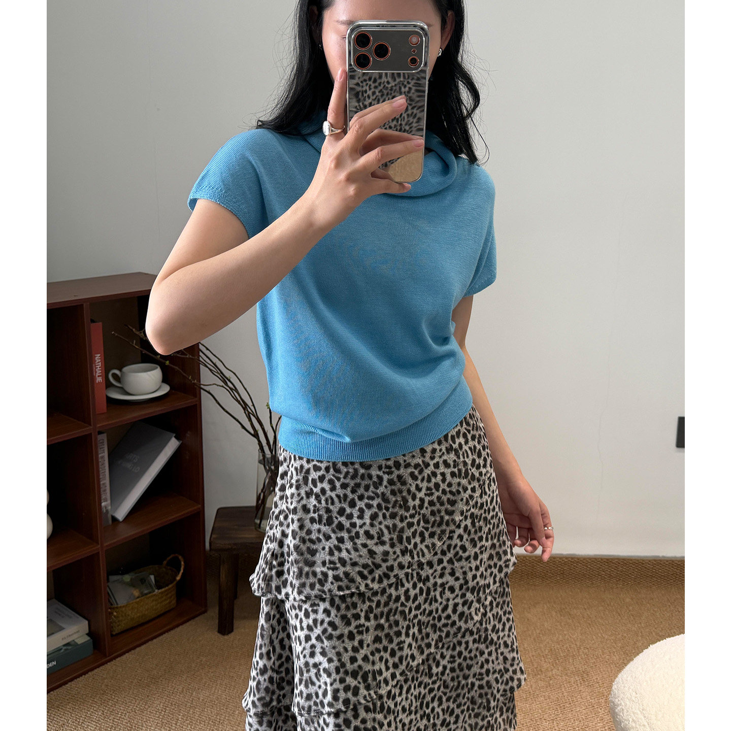 法式蓝色荡领针织T恤女秋冬新款松弛感休闲百搭套头小飞袖上衣