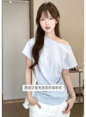 美式辣妹蓝色一字领斜肩T恤女夏季修身收腰百搭日常抽褶短袖上衣