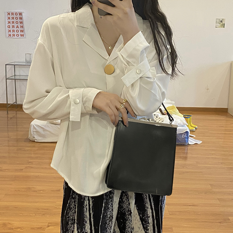 實拍實價春裝新款設計感小眾領白色長袖襯衫寬鬆顯瘦襯衣