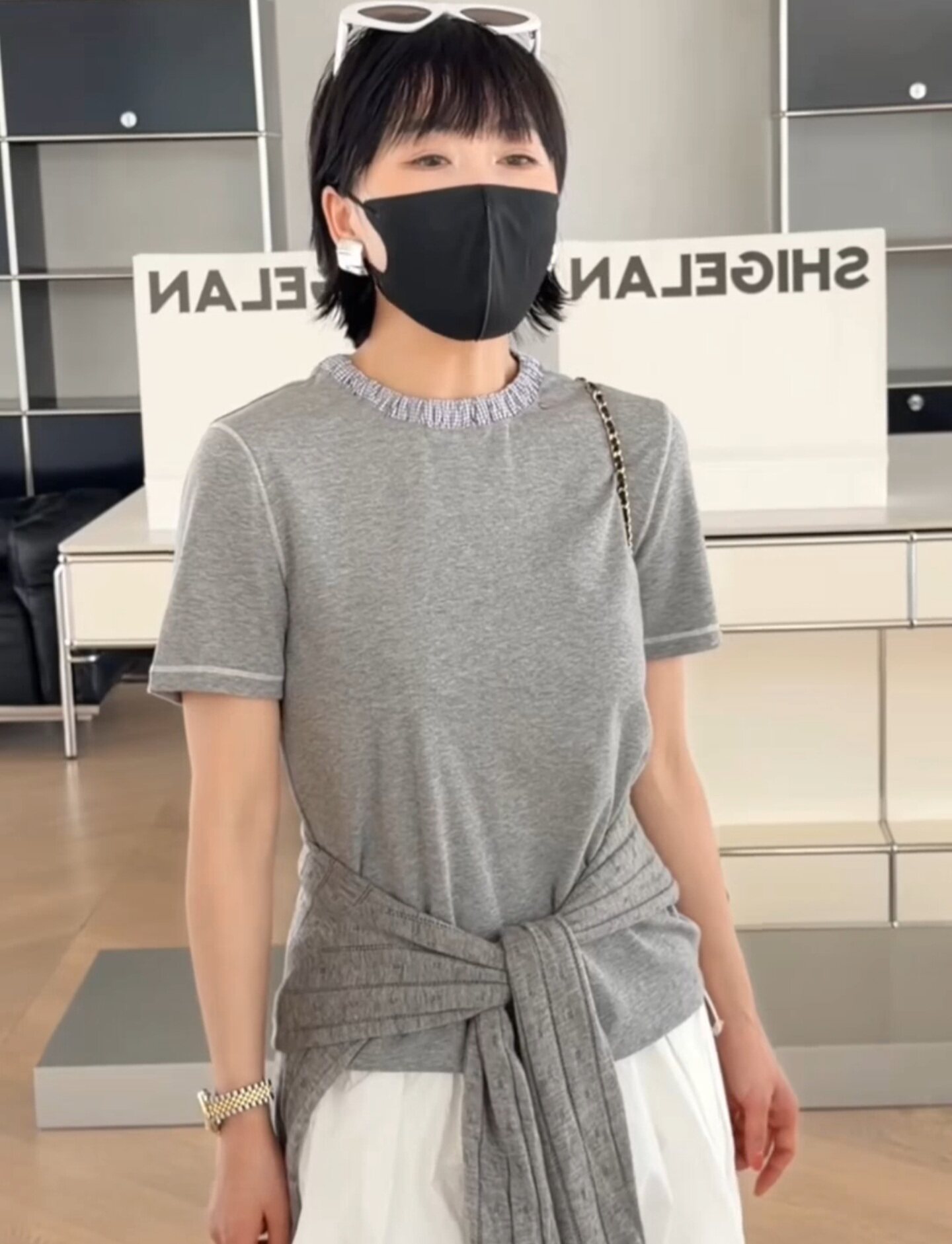 现 诗歌兰女装2026春季新款3628拼接圆领正肩短袖T恤弹力显瘦百搭