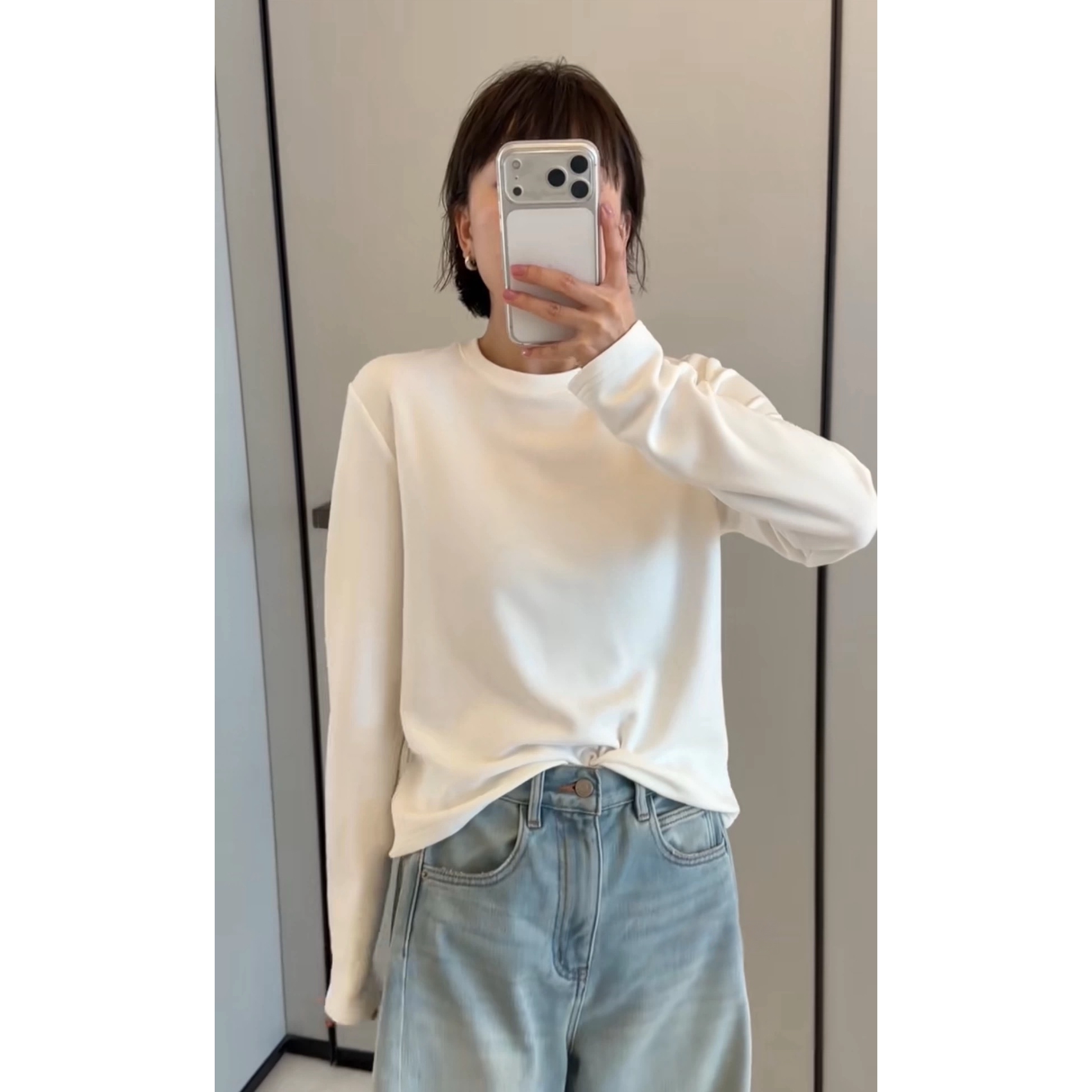 诗歌兰女装2025冬款 5876休闲运动慵懒圆领长袖打底衫磨毛T恤女