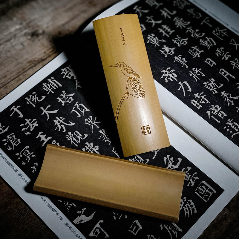 原创手工定制徽州竹雕臂搁手把件竹夫人小凯抄写经书专用腕枕竹片