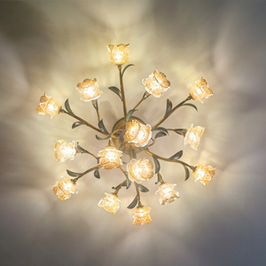 家用创意艺术琉璃花吸顶灯北欧客厅卧室书房个性美式花形复古餐厅