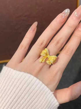 金店同款在逃公主蝴蝶结戒指拉丝点钻高级感轻奢气质沙金指环