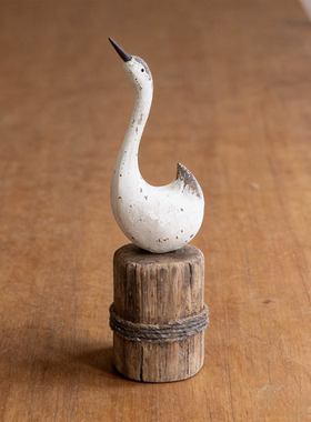 手工泡桐木质天鹅木马桌面摆件