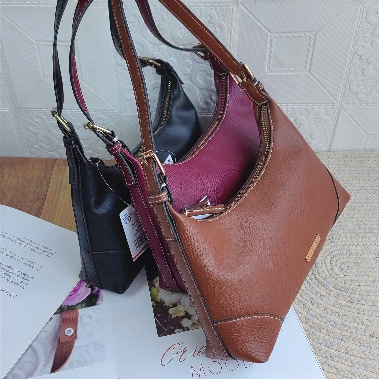 出口外贸大容量女单肩手提潮时尚大学生上课腋下包百搭通勤法棍包