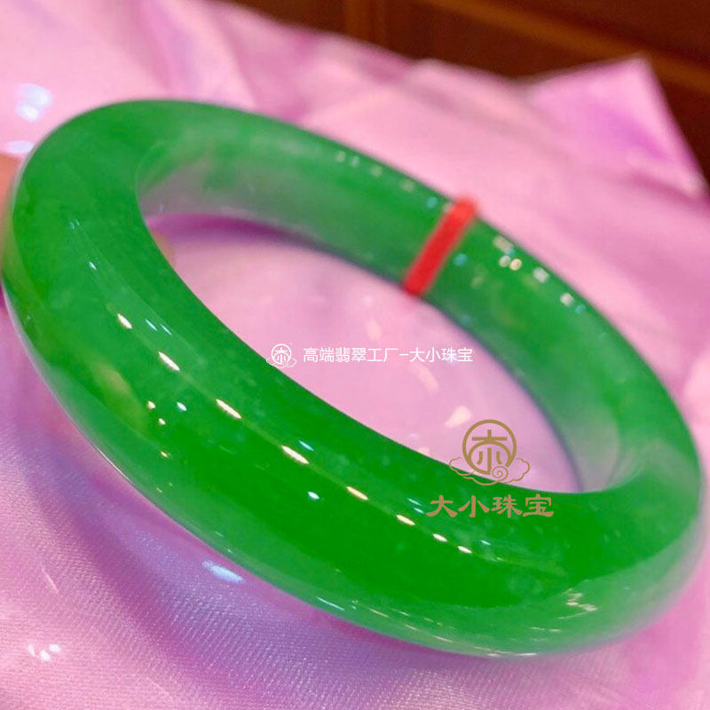 大小珠宝冰种木那料满色阳绿天然翡翠手镯正圈55老坑种满绿玉镯子