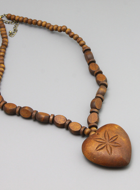 Y复古vintage中古木质手工串珠雕花心形爱心项链孤品