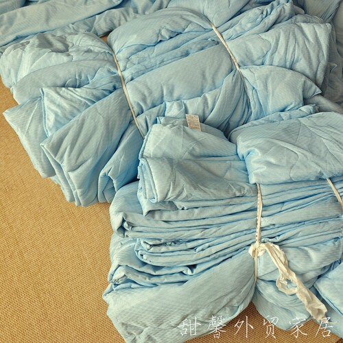 春夏外贸小被处理150x190单人款