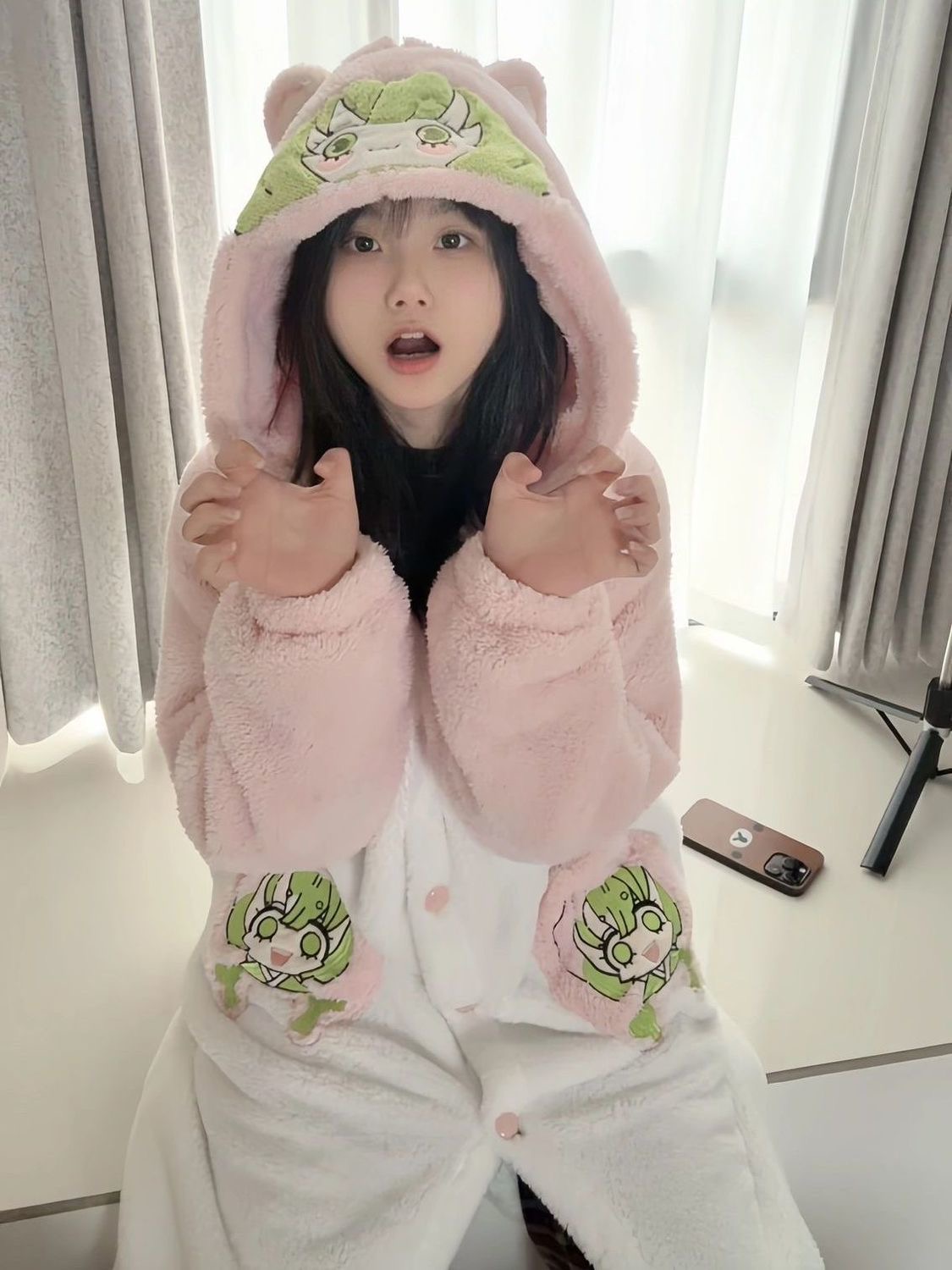 甘露寺蜜璃睡袍女珊瑚绒秋冬睡衣家居服套装鬼灭之刃恋卡通家居服