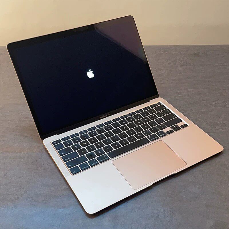 苹果MacBookAir二手内存高配图片