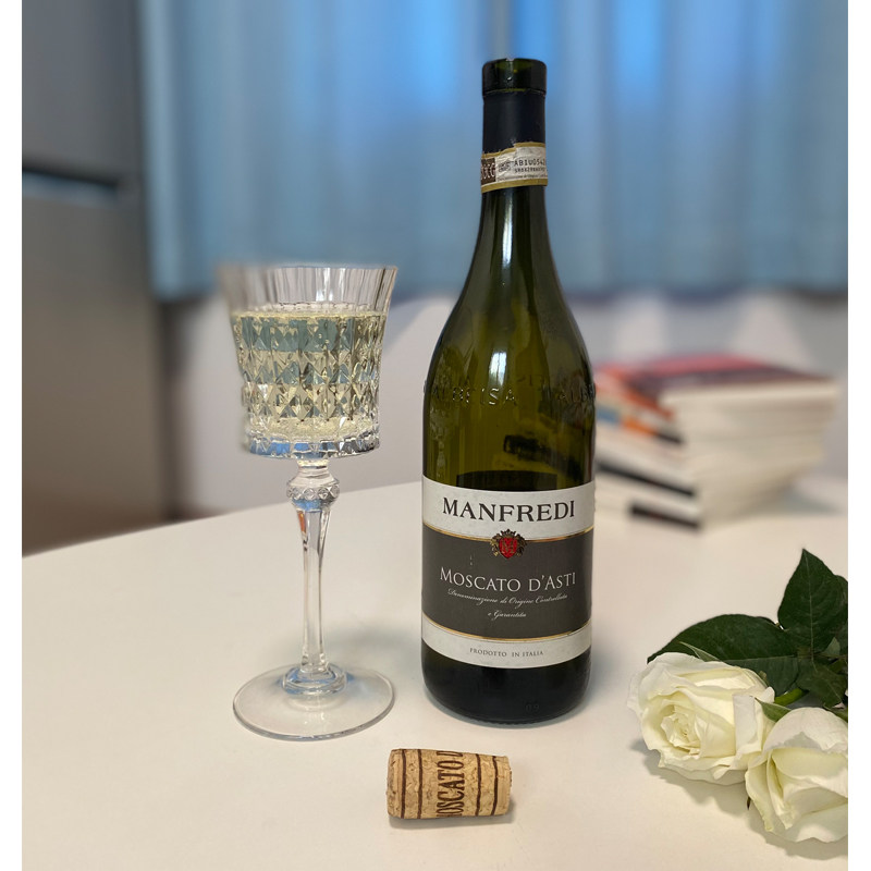 意大利曼弗莱迪manfredi莫斯卡托moscato dasti甜白葡萄酒
