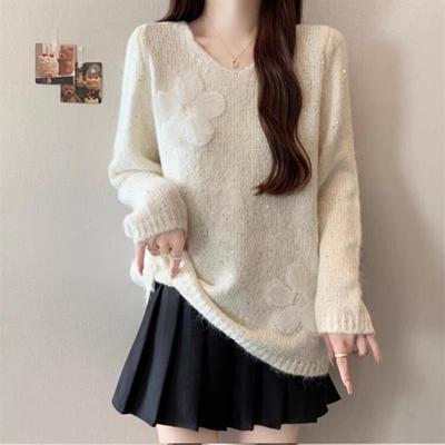 多巴胺亮色纱花朵V领长袖毛衣女2025新款秋冬季软糯针织上衣女装