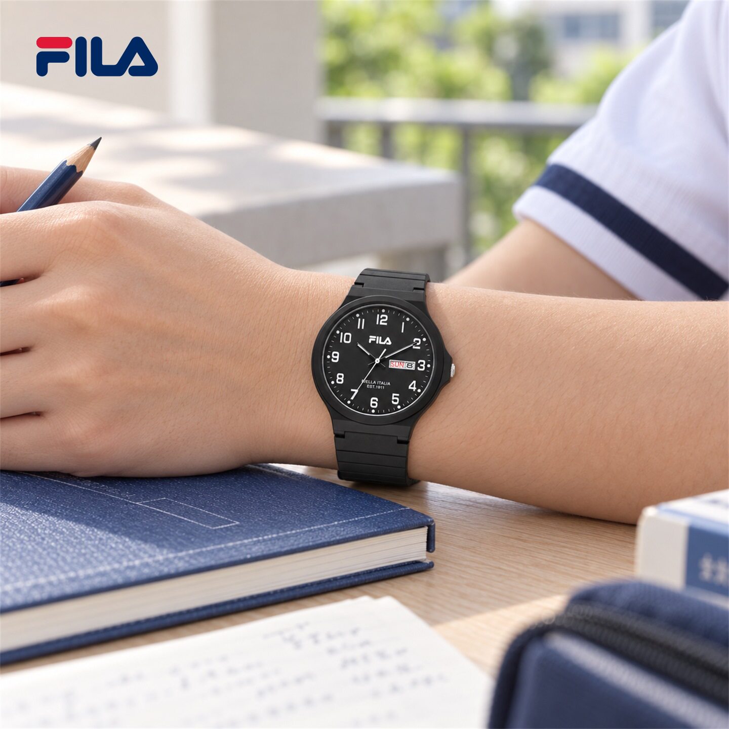 FILA斐乐手表女学生初高中考试专用数字静音双历男款石英腕表
