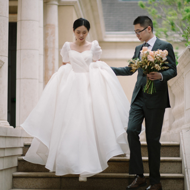 Light luxury wedding dress 2024 new temperament bride's main wedding dress out of the gauze tourism photograph photo Light luxury wedding dress 2024 new temperament bride's main wedding dress out of the gauze tourism photograph photo