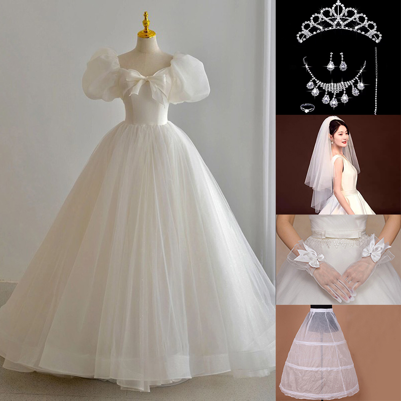  Wedding + eight sets+M   + $7.85 