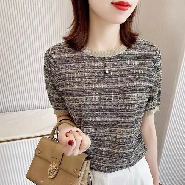 夏季新款冰丝短袖t恤女时尚圆领薄针织上衣显瘦百搭气质半袖上衣