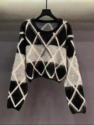 重工业莱茵石针织女装秋冬2025新设计利基底衬衫短上衣与针织衫内