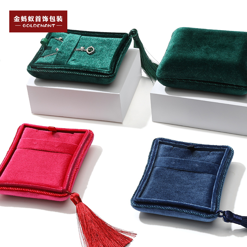 轻奢项链盒礼盒高级感触感绒布首饰盒天地盖流苏项链耳钉盒套装盒