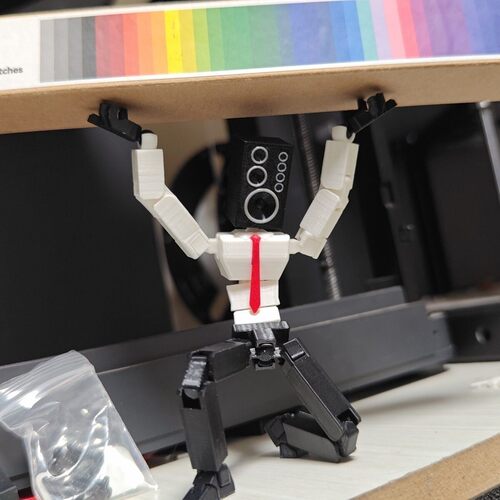 3d打印人偶武器音响人VS马桶人dummy人仔机器人桌面游戏