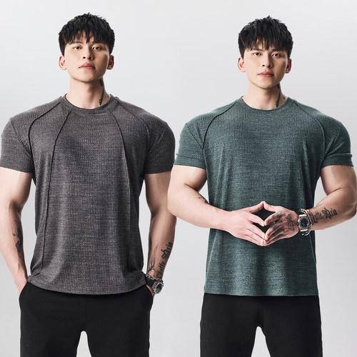 GD拼接坑条显大短袖T恤