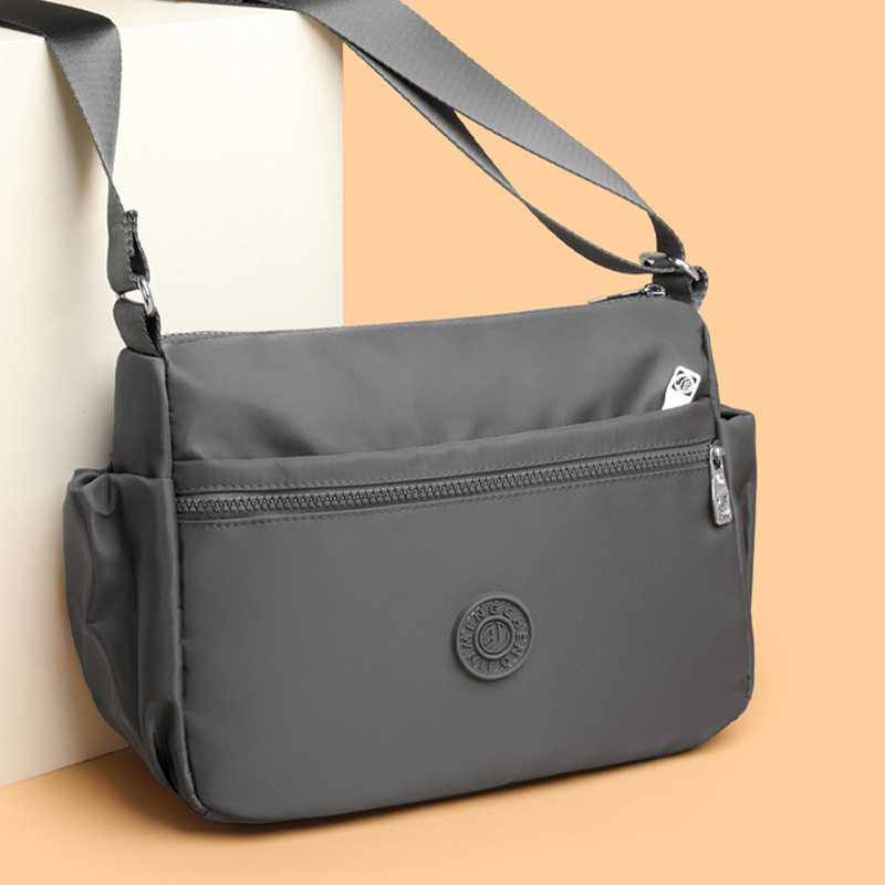 2026时尚新款大容量妈妈包轻便旅游单肩斜挎女士包牛津布休闲包包,箱包皮具/热销女包/男包,单肩包,淘宝优惠券,粉丝福利购,淘宝优惠卷