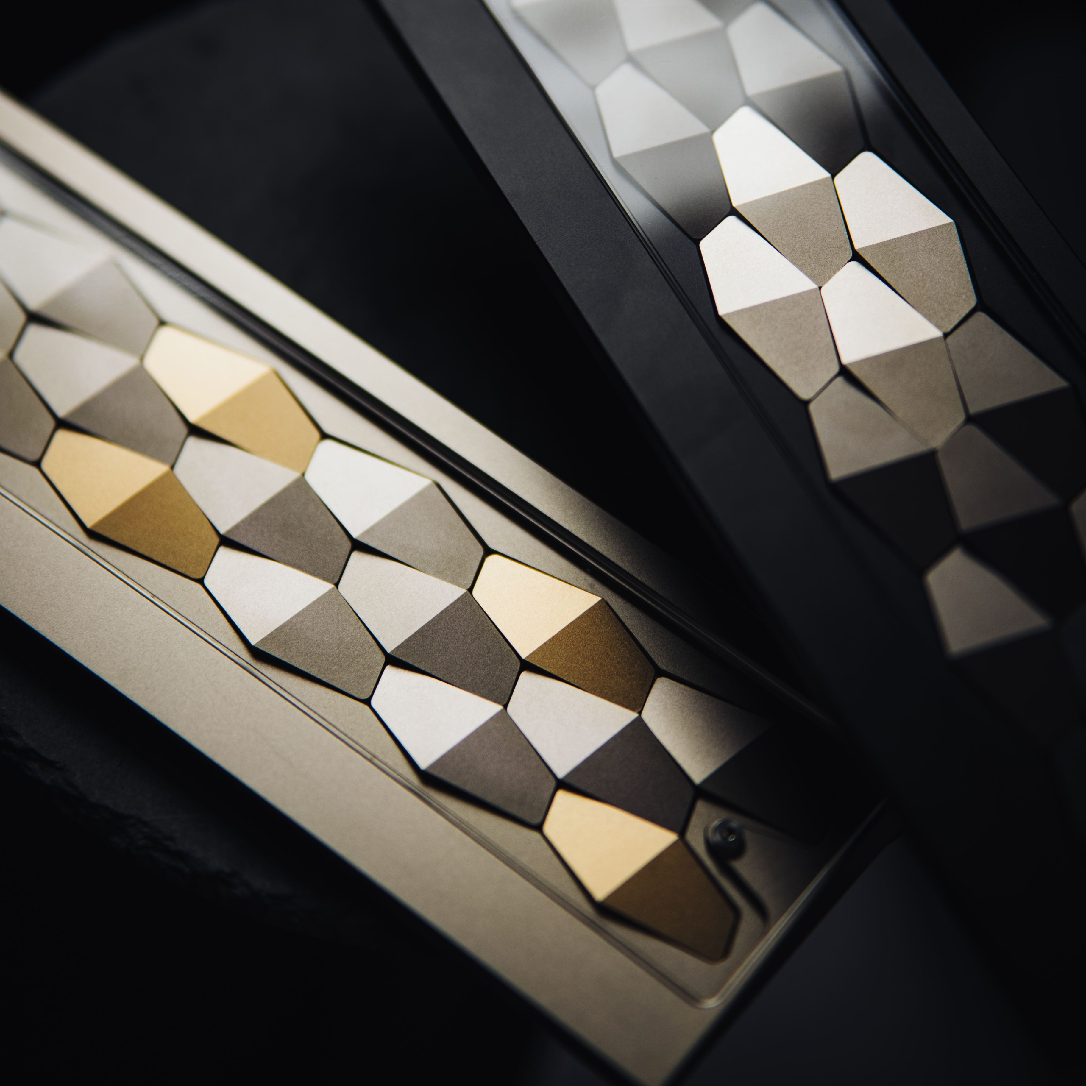 龙鳞手托65%磁轴键盘适配