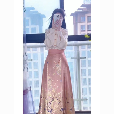 新中式粉色减龄女春秋季中长款改良汉服马面裙日常可穿敬酒服女装