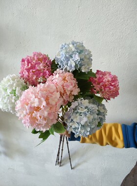 高端三头手感雪绣球仿真假花玄关电视柜装饰花家居软装摆放落地花