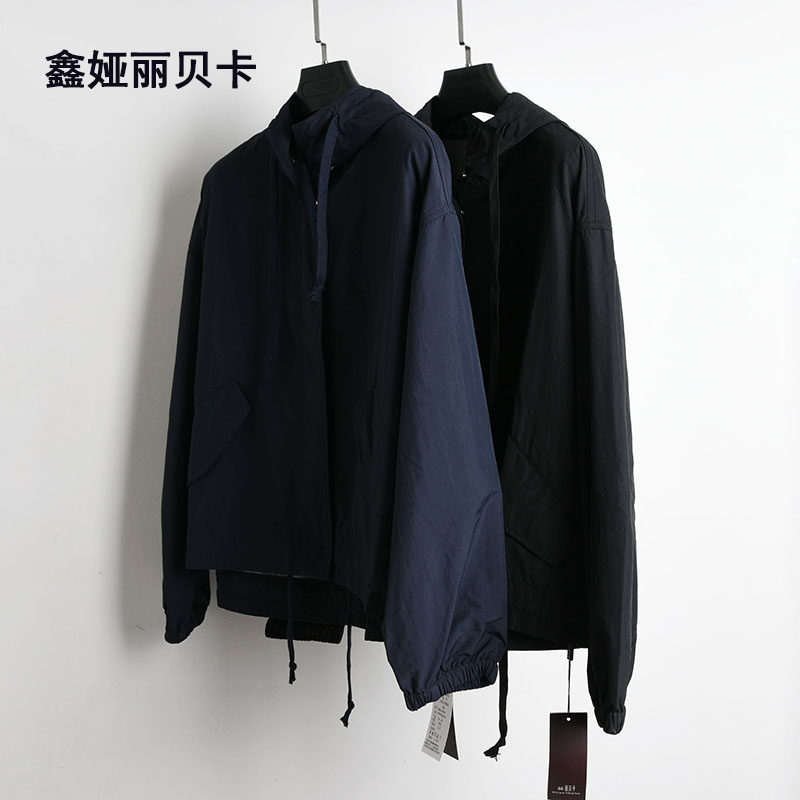 鑫娅丽贝卡休闲短款外套