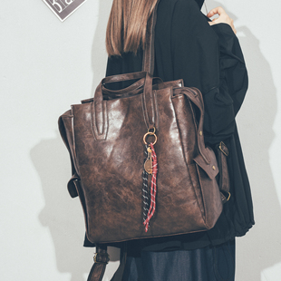 小众高级感皮质双肩包女2026新款 大容量旅游通勤背包学生书包 时尚