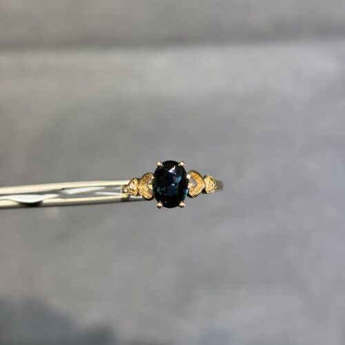 18k金天然蓝宝石戒指山东矿区