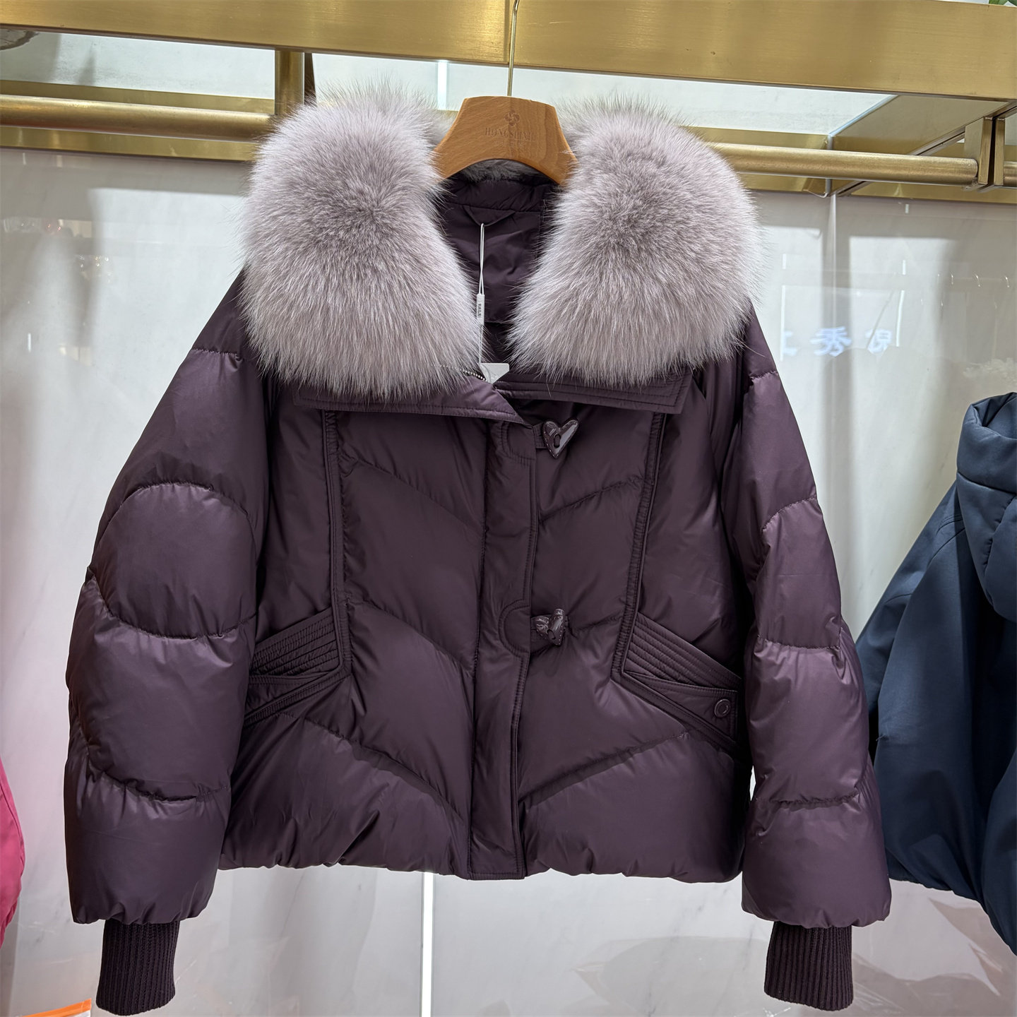 正品2025新款洋气可拆卸狐狸毛领短款羽绒服女韩版保暖冬季外套