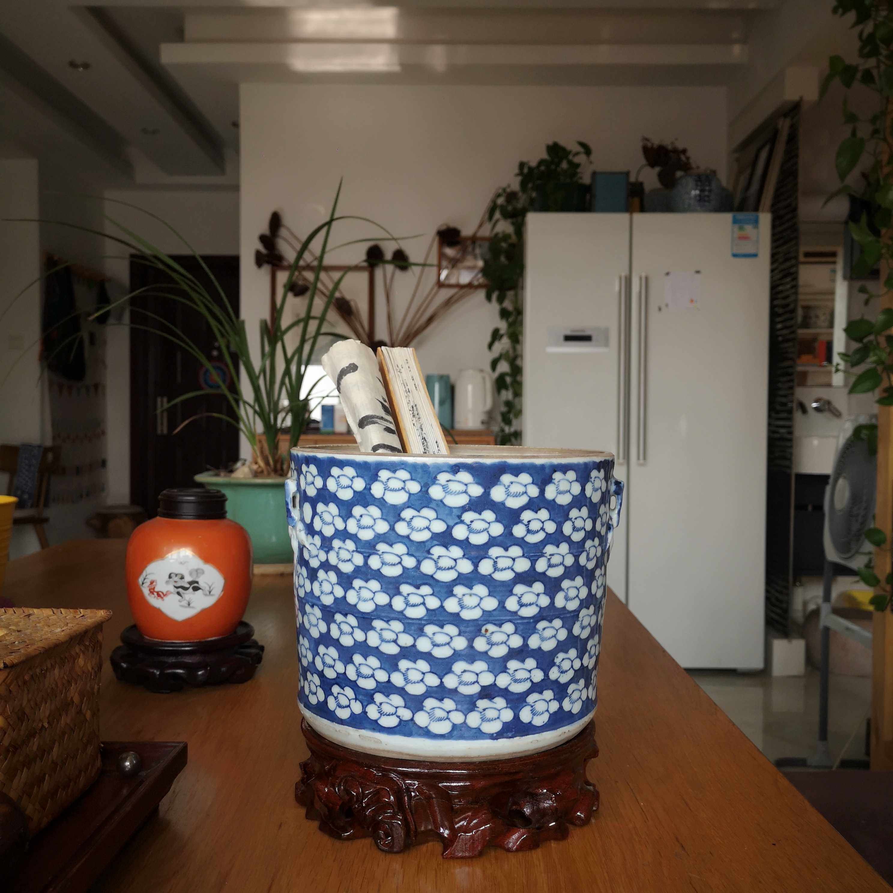 清代江南青花冰梅竹节罐笔筒花器收纳老物件古董瓷器案头艺术摆件