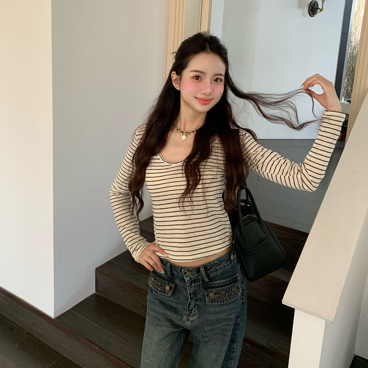 橘子树在哪儿条纹大u领长袖t恤女